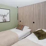 Nature Village - Homely N°24 - 8 Personnes Avec Jacuzzi 롯지 *