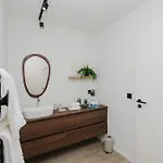 Nature Village - Homely N°24 - 8 Personnes Avec Jacuzzi 불랑쥬