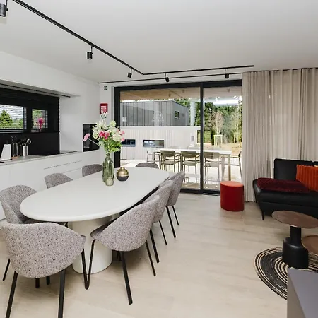 Nature Village - Homely N°24 - 8 Personnes Avec Jacuzzi Lodge