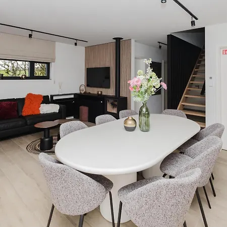 Nature Village - Homely N°24 - 8 Personnes Avec Jacuzzi Lodge Büllingen