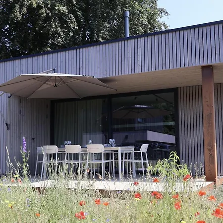 Nature Village - Homely N°24 - 8 Personnes Avec Jacuzzi