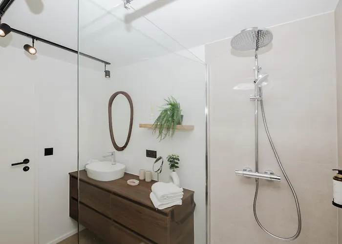 Nature Village - Homely N°24 - 8 Personnes Avec Jacuzzi Lodge *