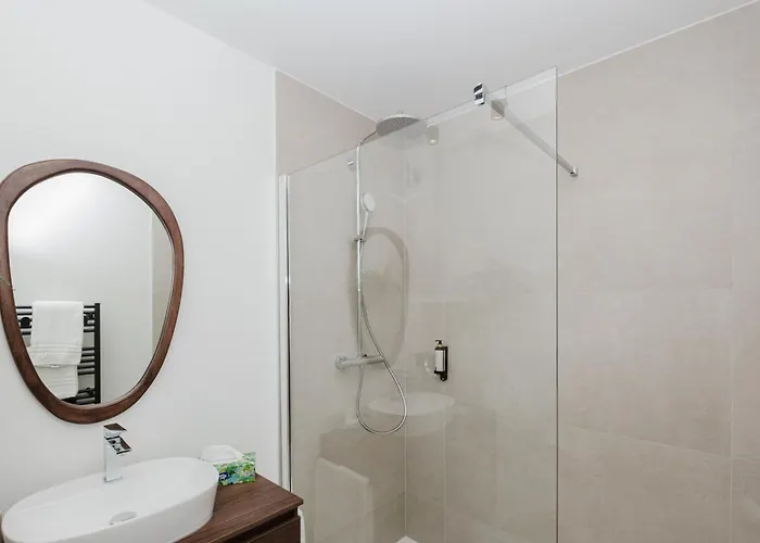 Nature Village - Homely N°24 - 8 Personnes Avec Jacuzzi