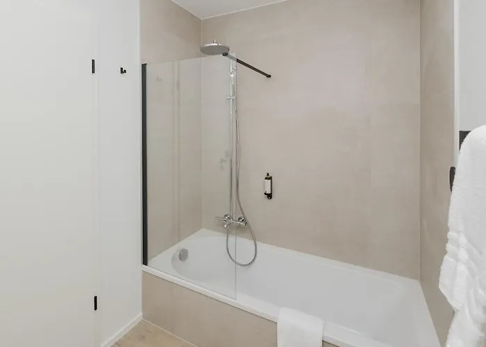 Nature Village - Homely N°24 - 8 Personnes Avec Jacuzzi